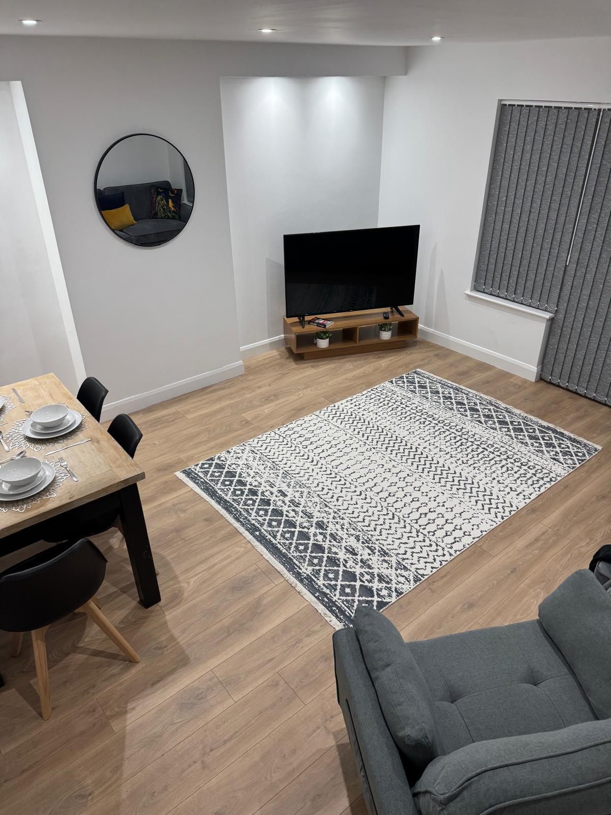 Spicer Place photo 7